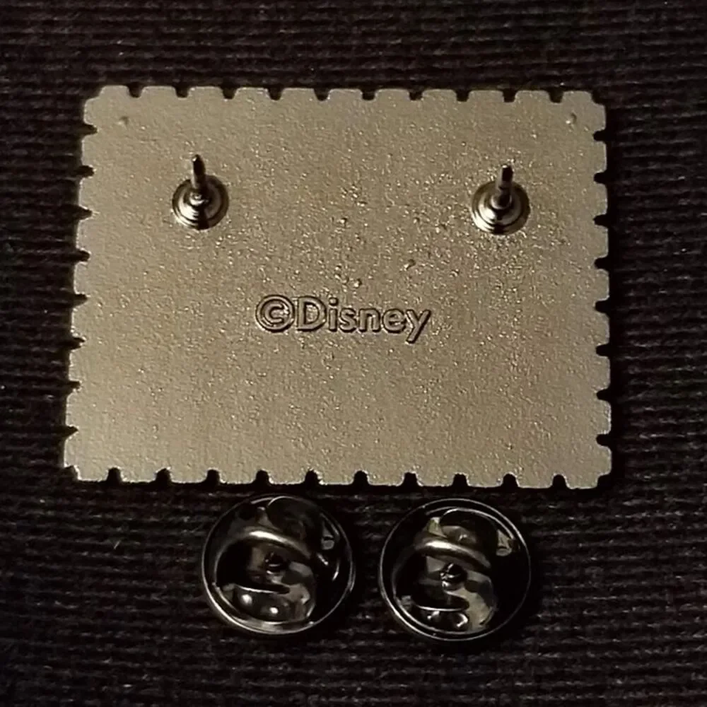 Disney CHASER Pin NBC Stamp Nightmare Before Christmas Jack Sally Glitter Chase